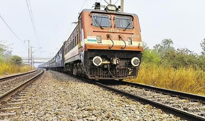 चलती ट्रेन से उतरने की कोशिश में युवक की मौत, बिलपुर स्टेशन पर हुआ हादसा!
